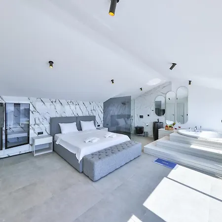 Διαμέρισμα Infinity Sky *