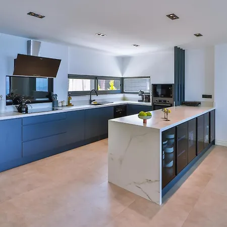 Infinity Sky Διαμέρισμα *