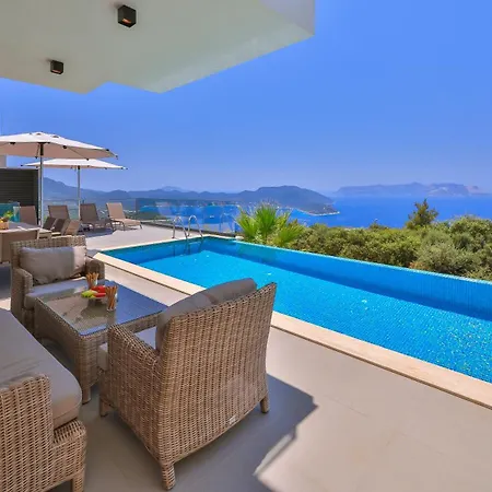 Infinity Sky - Private Pool - Panoramic Sea View Kaş